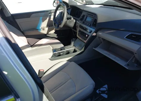 2016 Hyundai Sonata Hybrid Se from USA, damaged, VIN KMHE24L11GA016462